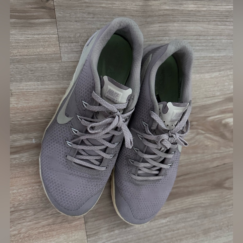 Nike woman’s  metcons